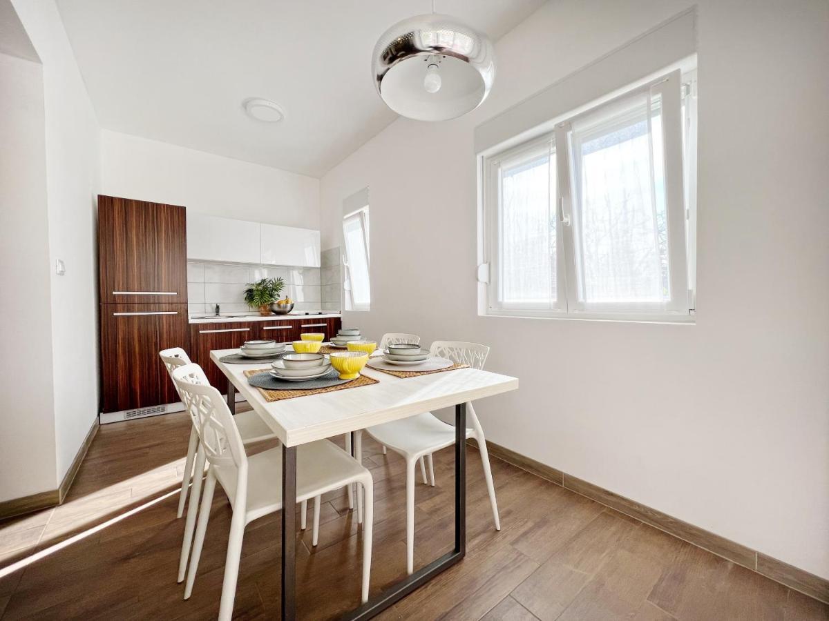 Apartments Teodora Maria Novigrad  Ngoại thất bức ảnh