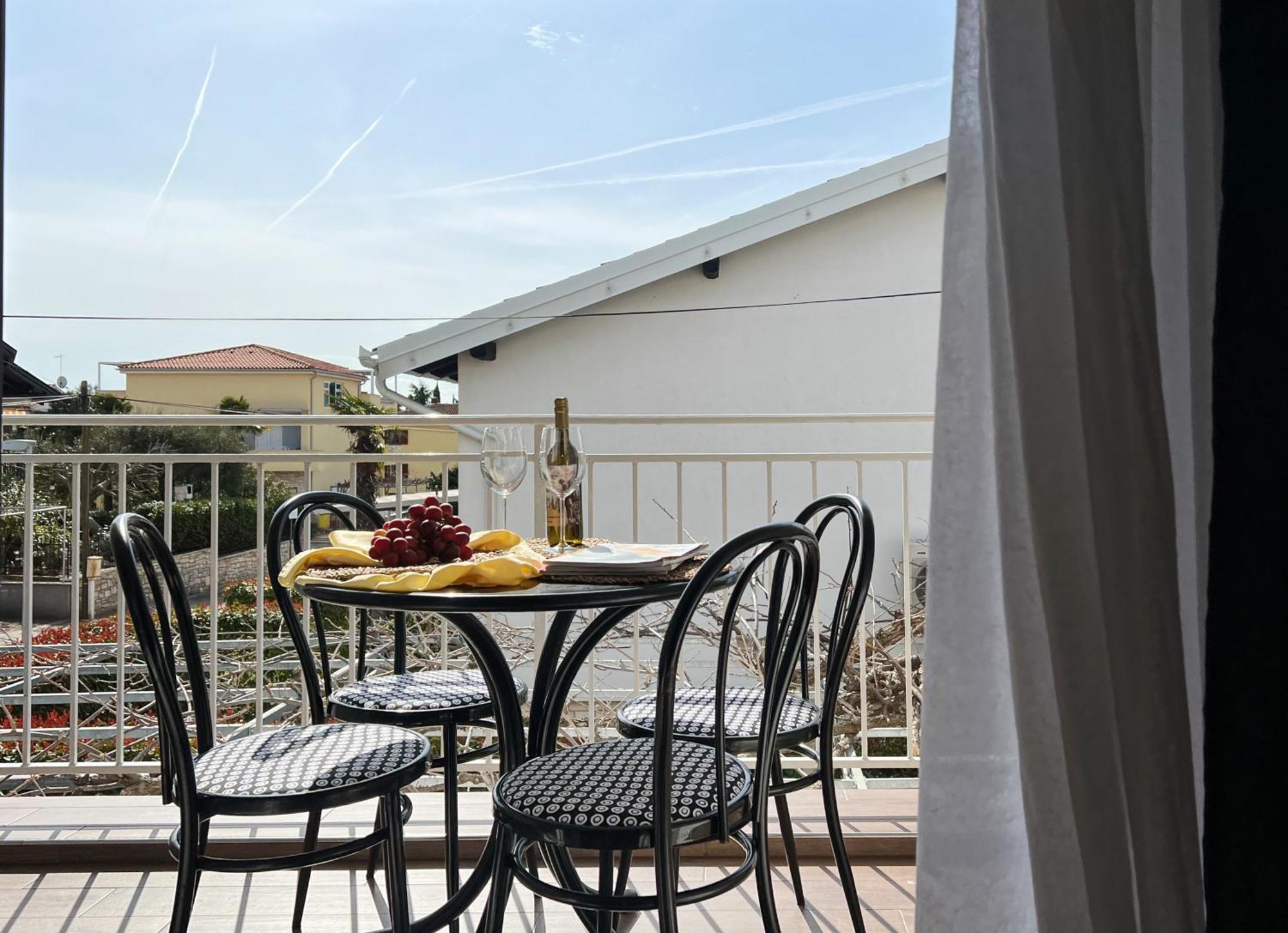 Apartments Teodora Maria Novigrad  Ngoại thất bức ảnh