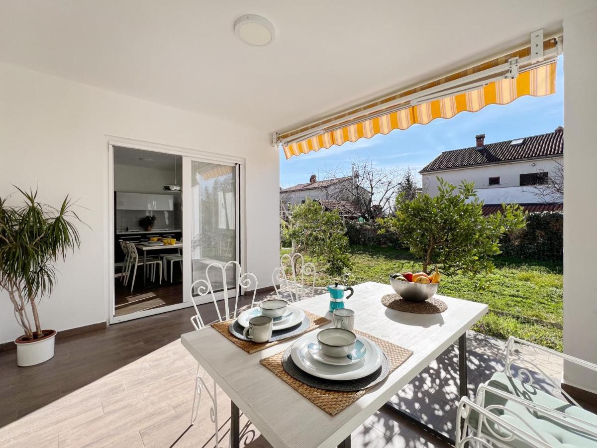 Apartments Teodora Maria Novigrad  Ngoại thất bức ảnh